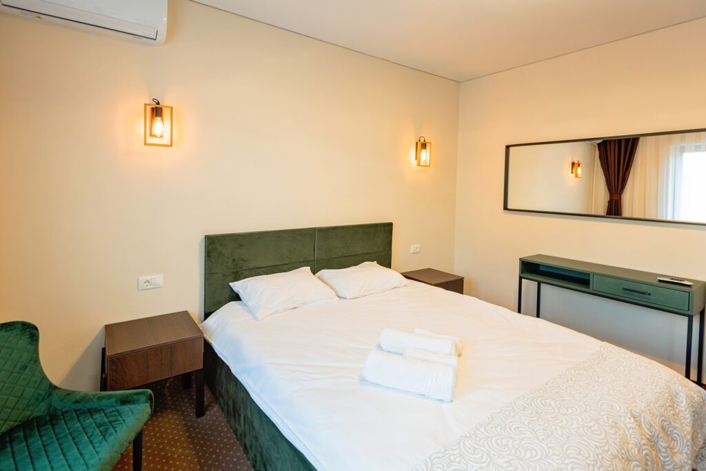 Pensiunea Carmel - Camere
